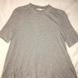 American Eagle striped shirt